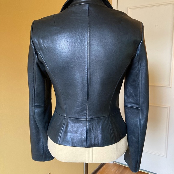Nordstrom Classiques Entier women’s like new black leather jacket, size 4 - Picture 2 of 10
